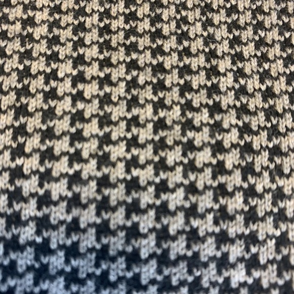 J Jill womens XS Gray Black Houndstooth sweater dress - Picture 3 of 10